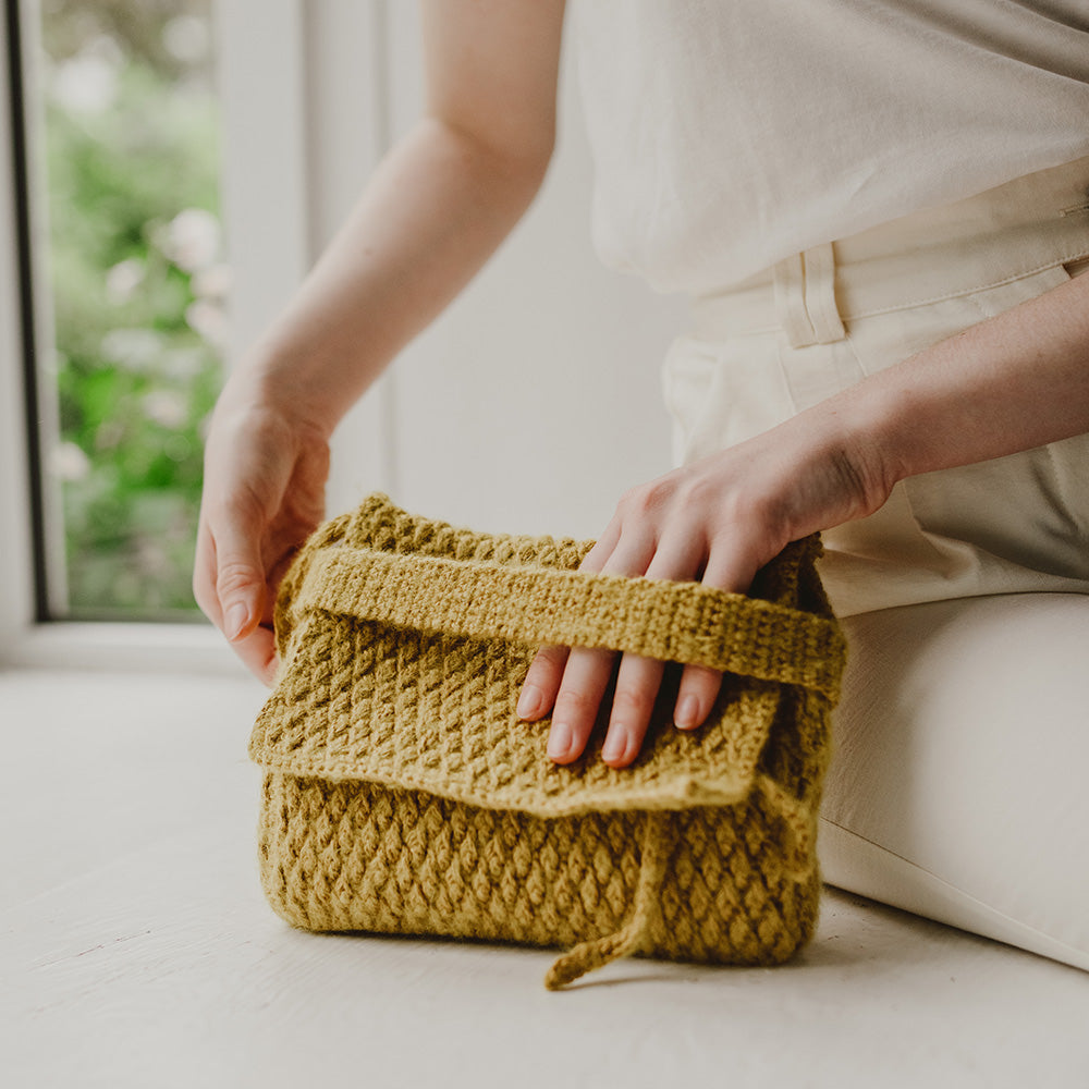 PATTERN | LUNTI CLUTCH