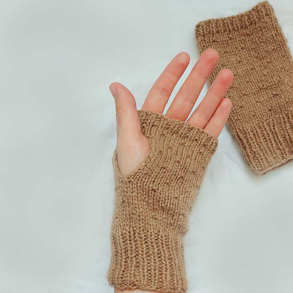PATRÓN | GUANTES DE MUÑECA CAMELOVE