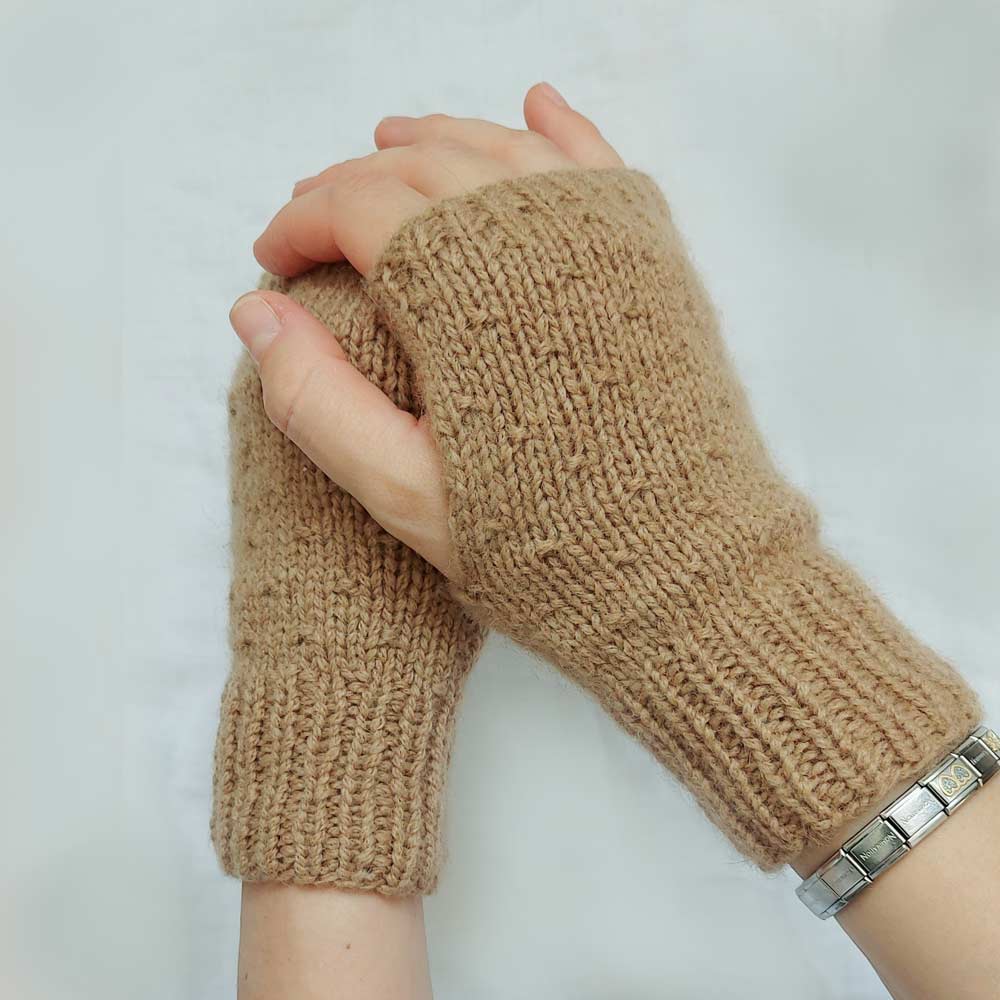 PATRÓN | GUANTES DE MUÑECA CAMELOVE