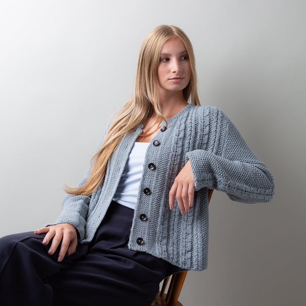 MODÈLE | MOSS TWIST CARDIGAN