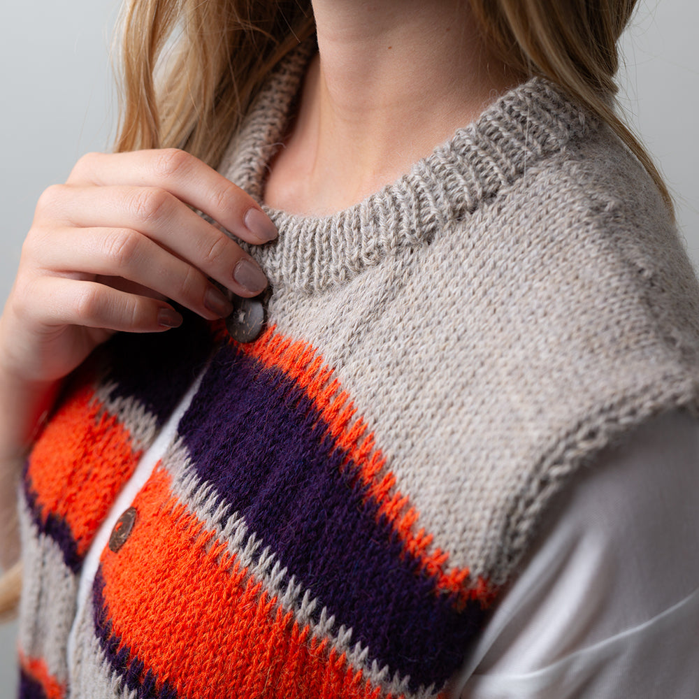 PATTERN | SLIPPED COLOR VEST